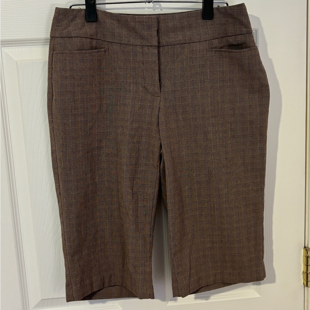 Women’s Aeropostale Shorts Size 4 Petite